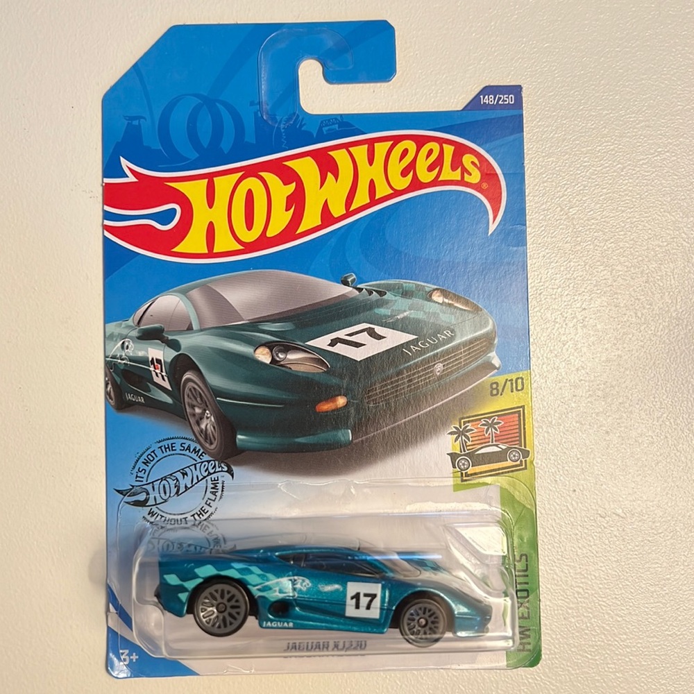 HOT WHEELS JAGUAR XJ220